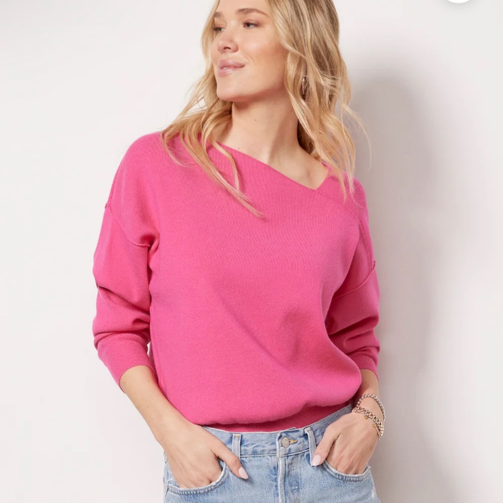 NWT Line & Dot Favorite Off Shoulder Comfy Sweater in Beautiful Hot Pink Color - Picture 2 of 7